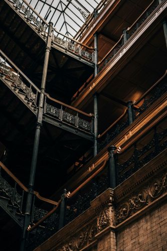 noah-fuentes-knv9XimEaWY-unsplash